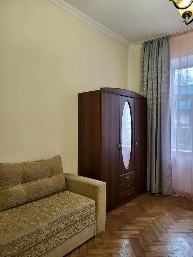 Appartement Затишна Оселя à Lviv Extérieur photo