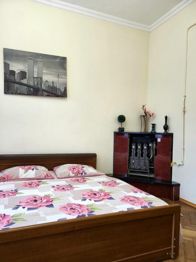 Appartement Затишна Оселя à Lviv Extérieur photo